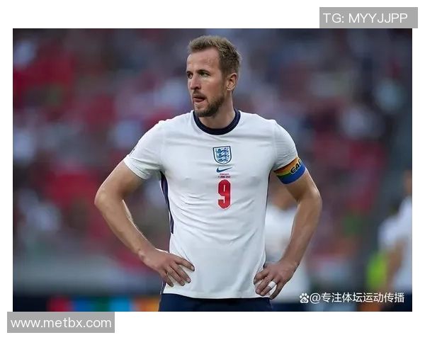 全球足球排名前四球星大比拼谁能笑到最后揭开竞技巅峰之谜